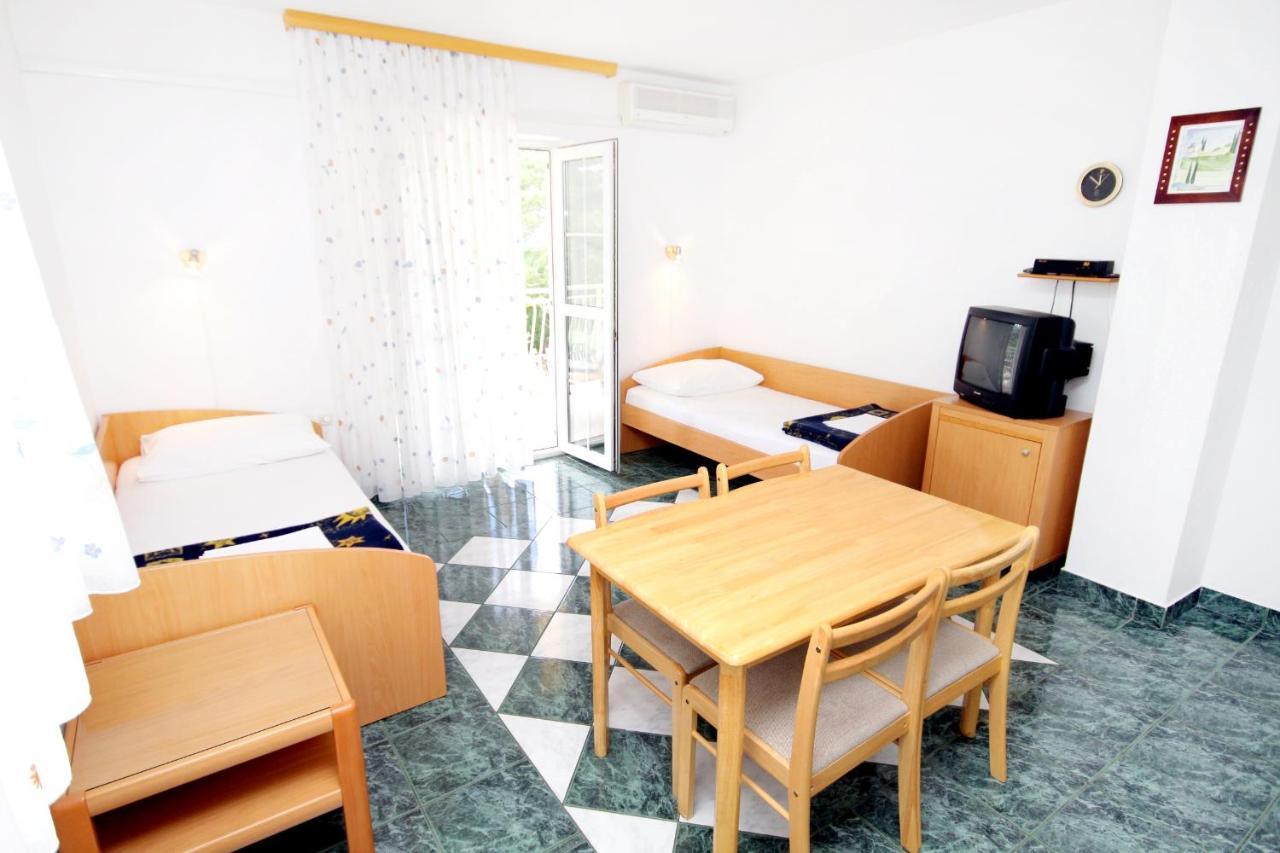 Apartments With A Swimming Pool Jadranovo, Crikvenica - 5521 Dış mekan fotoğraf